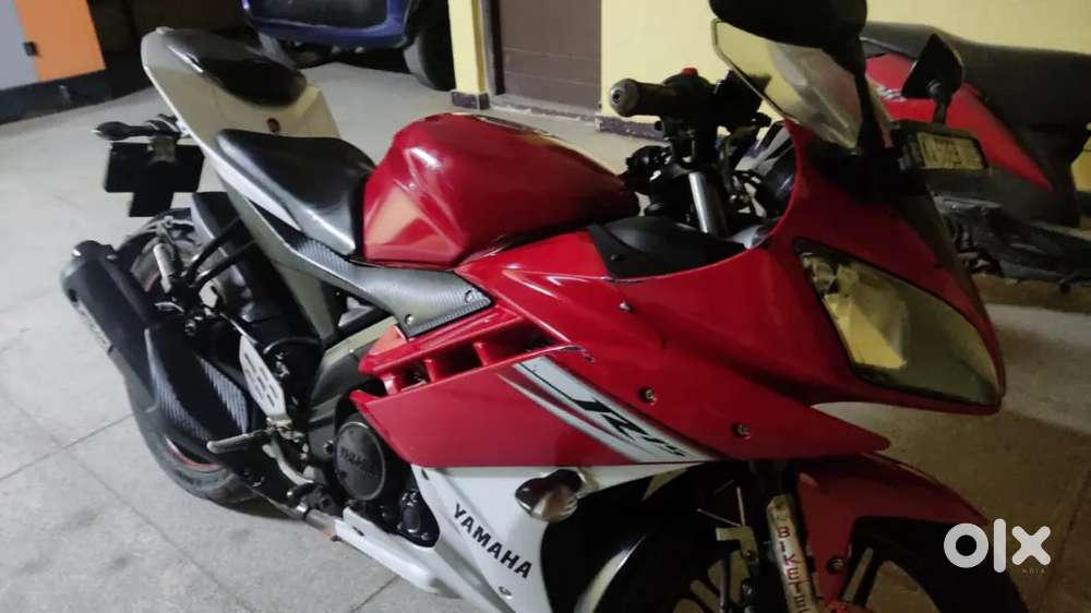 Yamaha R15 Version 2
