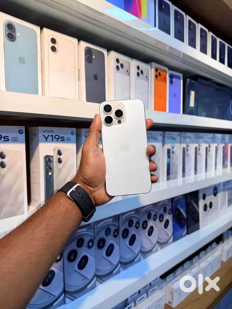 IPHONE 15 PRO MAX 256 GB 86 BH WHITE COLOUR