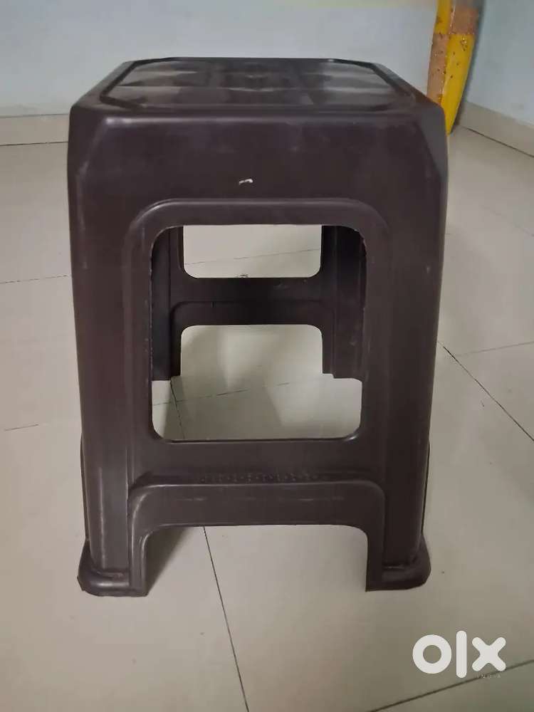 Table 2 feet
