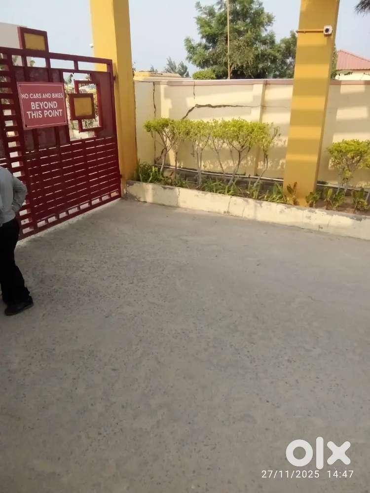 School Security, Direct school recruitment not for agency