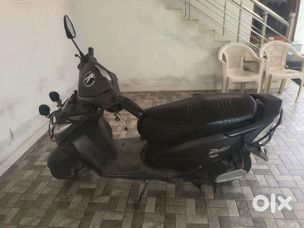 Dio sale less km driven