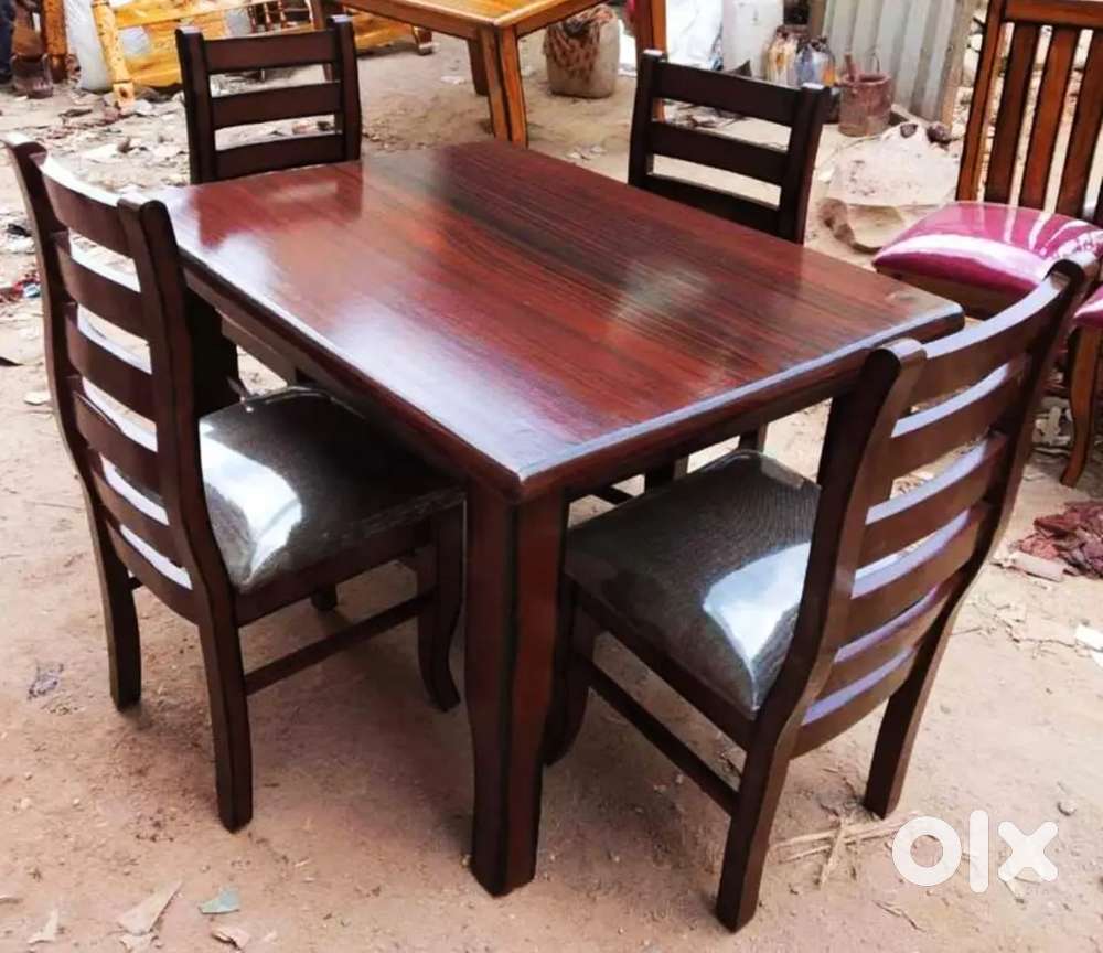 4 seater dining table available in Jai Laxmi furnitures Cod available