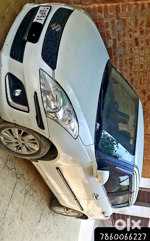 Gadi me koi bhi kaam nahin h ekdam Good condition m h