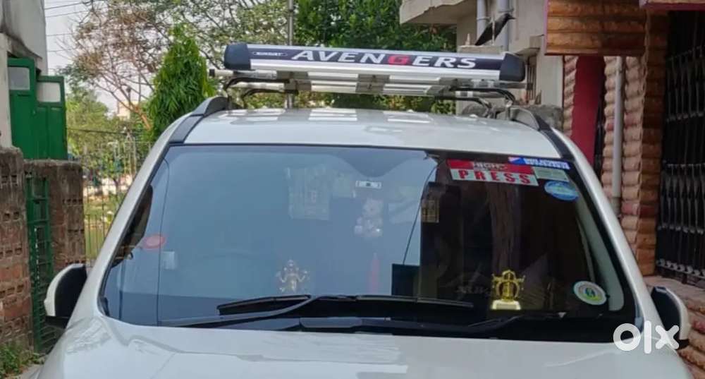 Roof luggage carrier sale in excellent condition