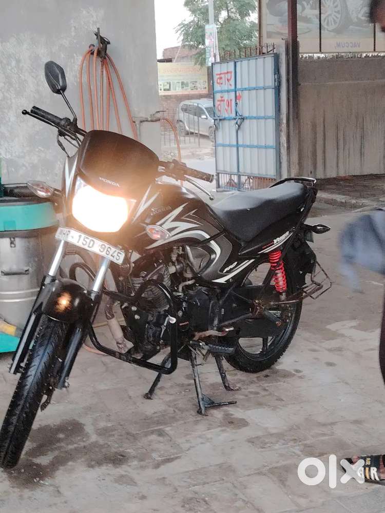 Unused bike resent 1 year 1st party insurance