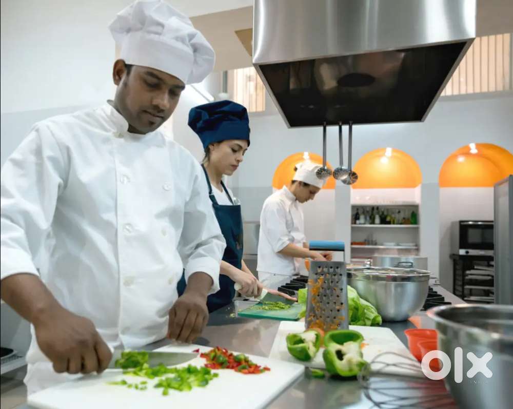 Cooking assistant for restaurant at kazhakootam