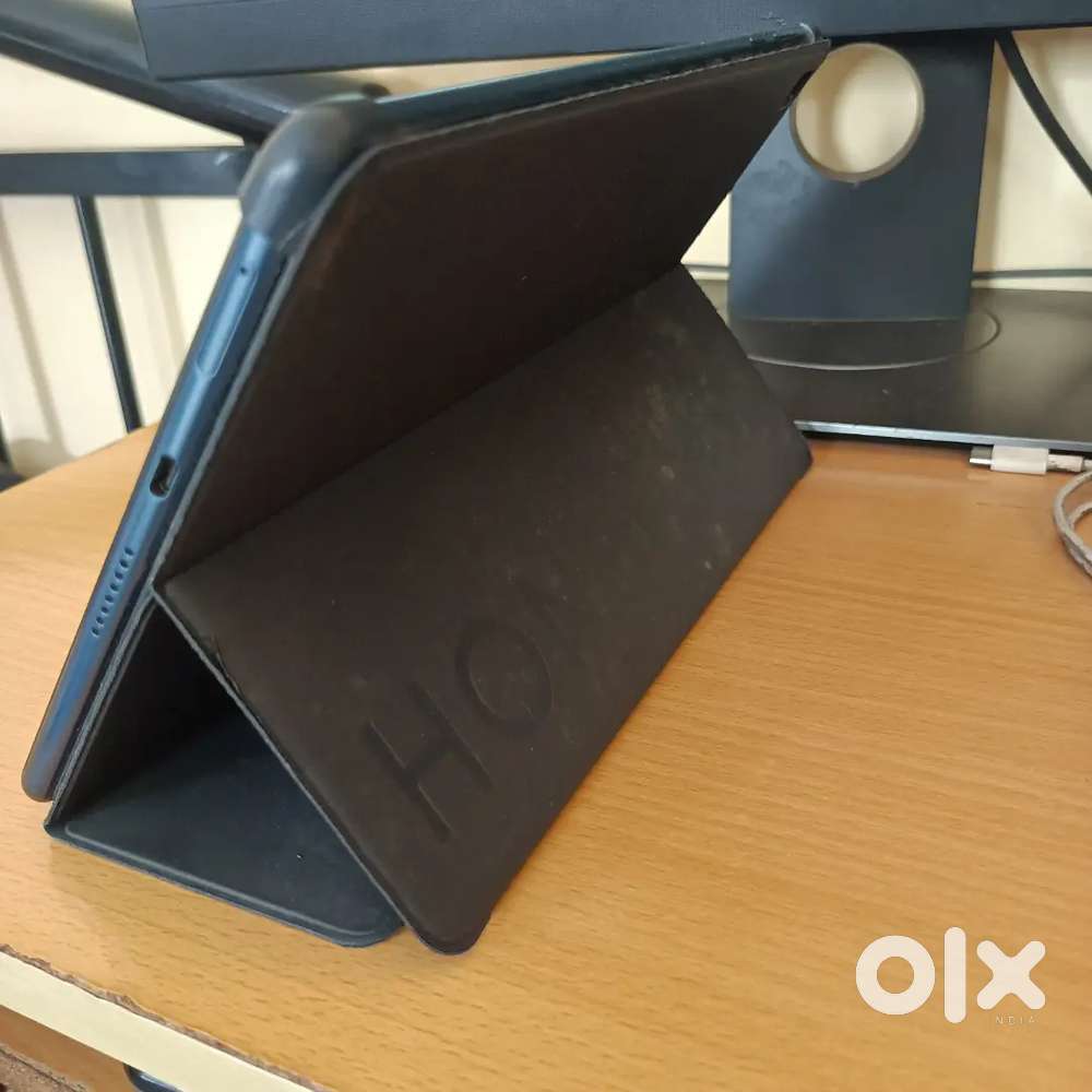 Honor tablet 4/64 excellent  condition bill box