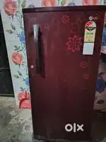 New condition fridge