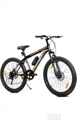 Cycle with gear and double disc brakes
