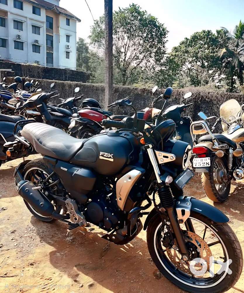 Yamaha FZX - Bluetooth variant