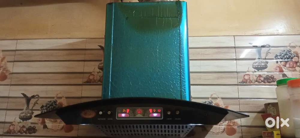 Surya kitchen chimney 3years old. Good condition.