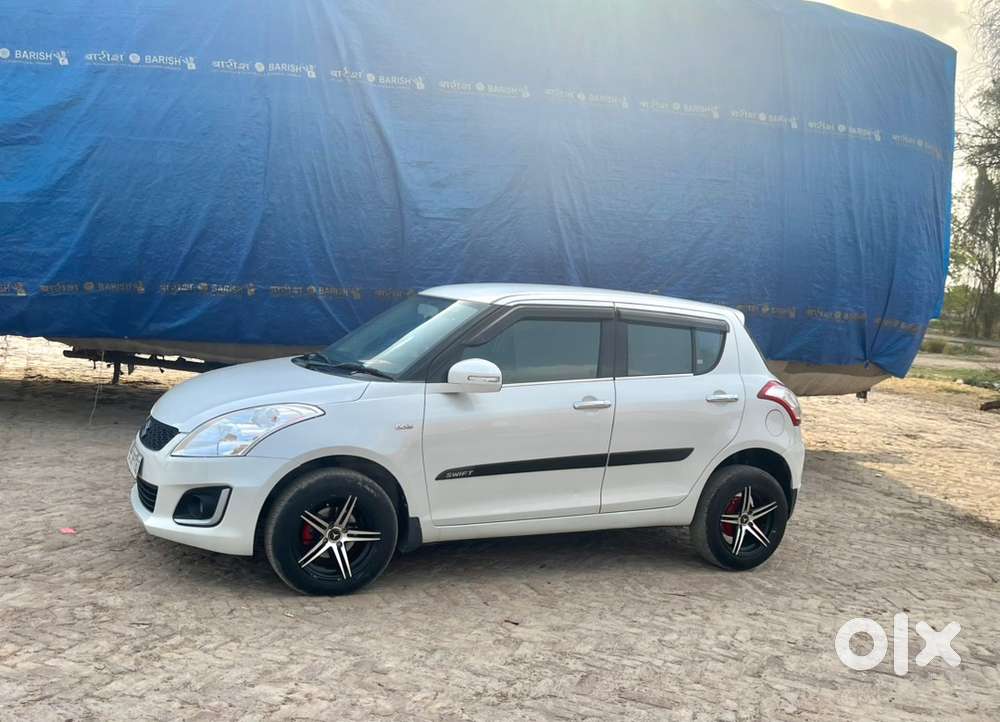 Maruti Suzuki Swift 2012 Diesel 117000 Km Driven