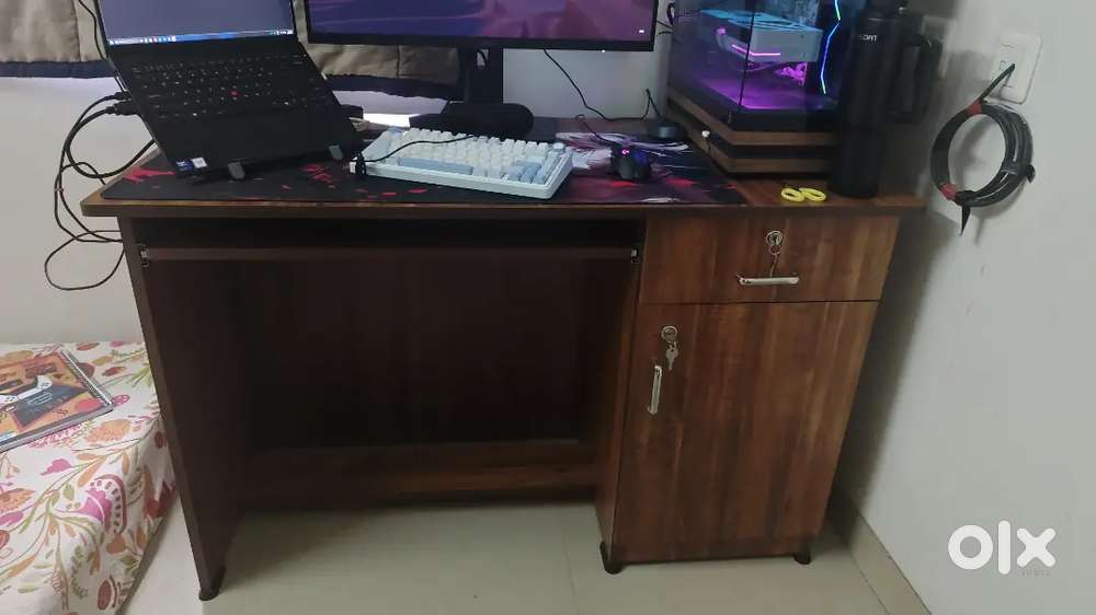 Computer desk for sale