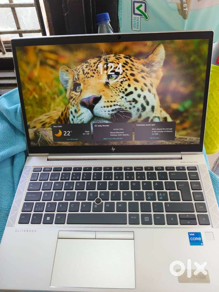 HP laptop model elite book 11th i5 16/256with charger in excellent con