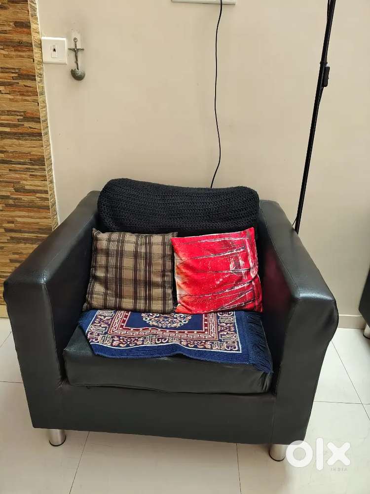 Godrej Interio 3+1+1 artificial leather sofa set