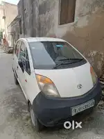 Tata Nano 2012