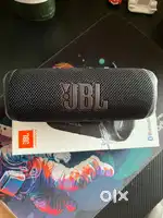 JBL Flip 6 bluetooth speaker