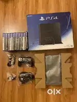 Sony PlayStation 4 PS4 1TB Console - Jet Black used + games with