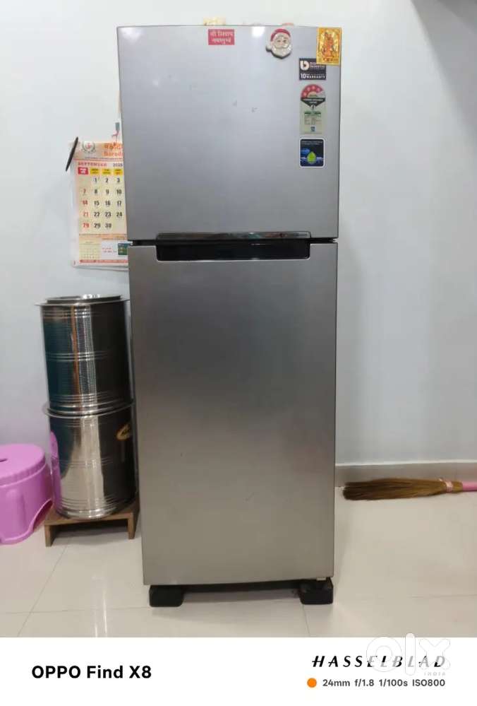 Sumsung double door fridge 253 lt
