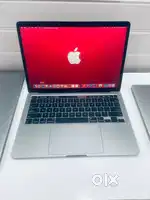 ( Mac huB ) - Apple MacBook Pro 13 inch m1 chip - 8  GB Ram / 256 GB .
