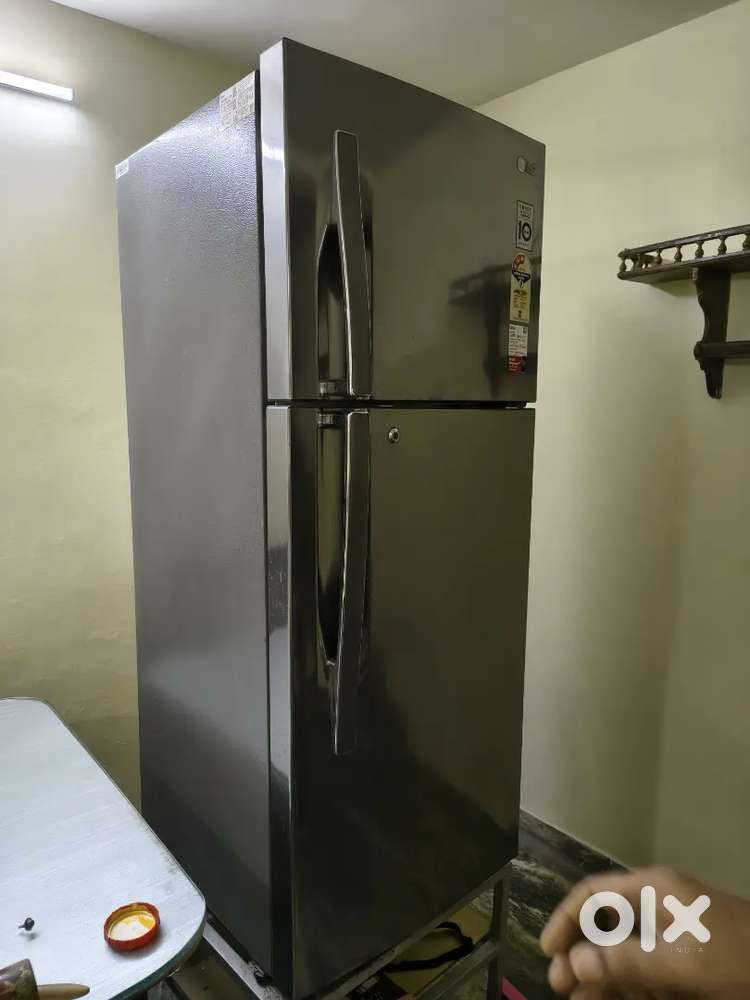 LG DOUBLE DOOR FRIDGE