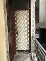 Independent flat parking