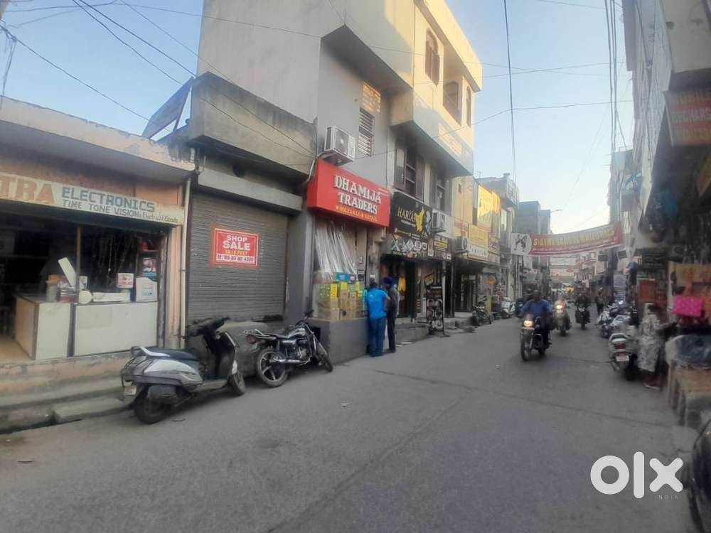 Mahesh Nagar main road shop