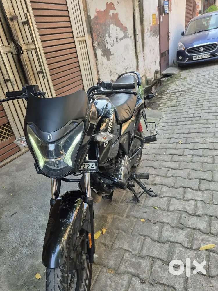 Brand new condition less driven well maintained with all servc record