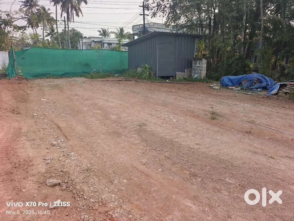 3 CENT BEAUTIFUL LAND NEAR TRIPUNITHURA