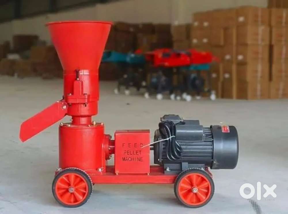 Poultry feed Pallet machine