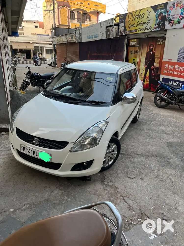 Maruti Suzuki Swift 2012 Diesel 120000 Km Driven