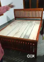 Mahagony beds for urgent sale - 4 nos. Price for Each 7,500₹