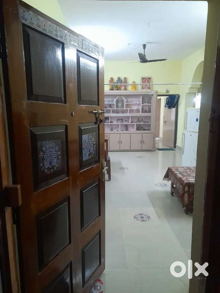 JD Towers Room Rent with 3 months advance