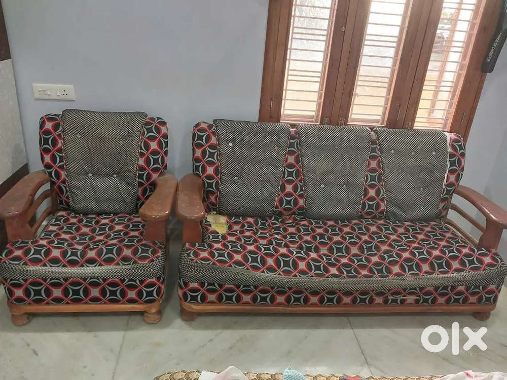 3+1 wooden sofa is for sale