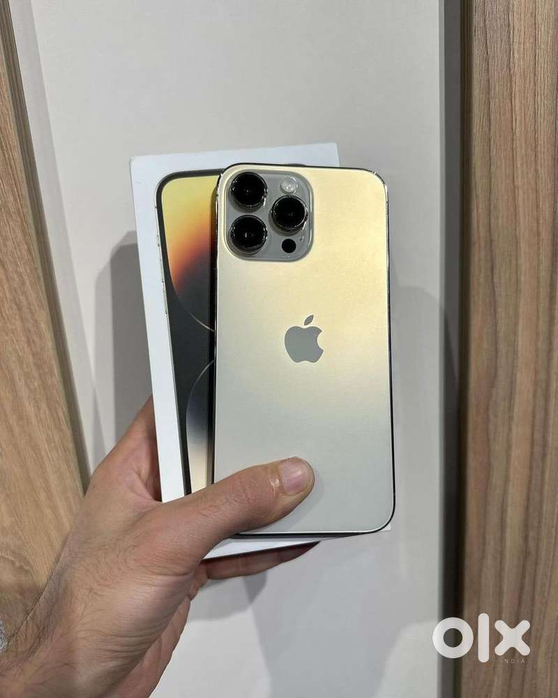 Selling My iPhone 14 Pro 128 GB with All accessories Or Warranty