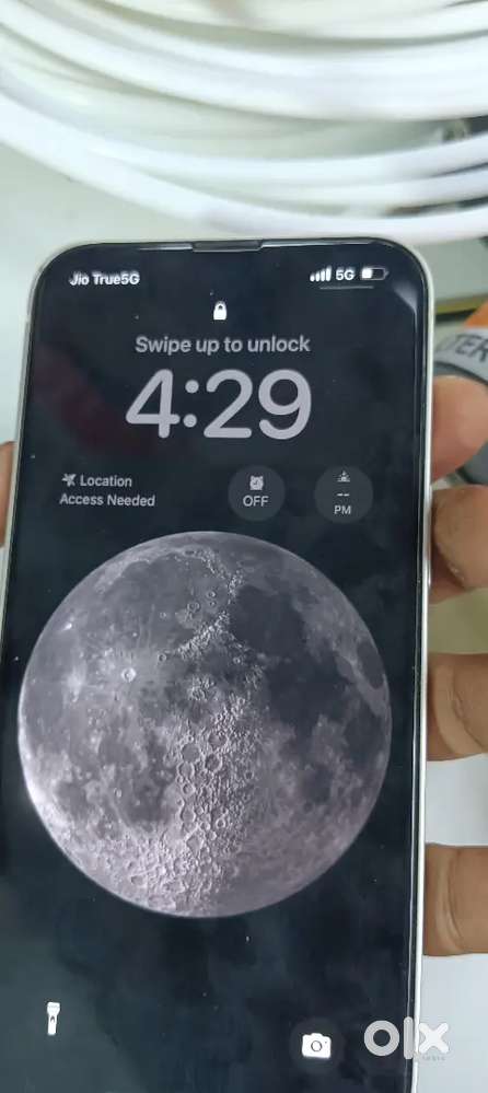 Iphone 13 new hai 98 battery health h or 112 charge hua hai