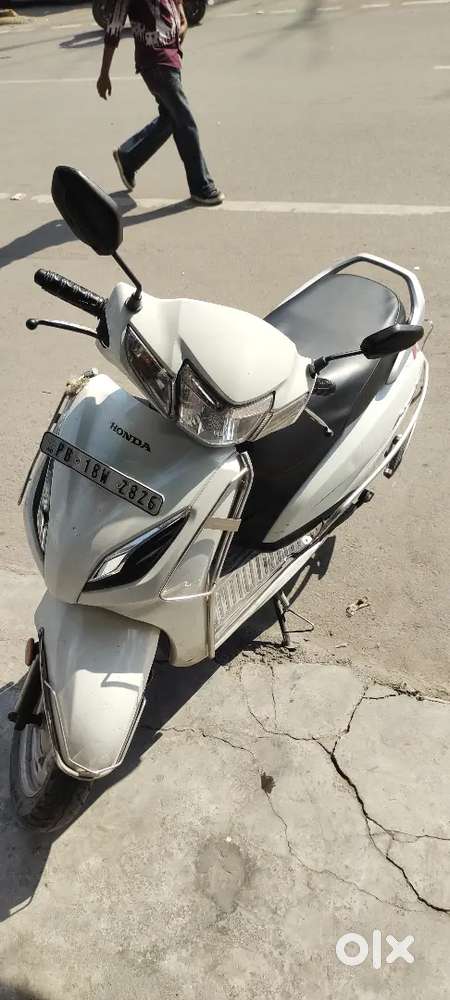 All original white colour all services from honda Good Condition