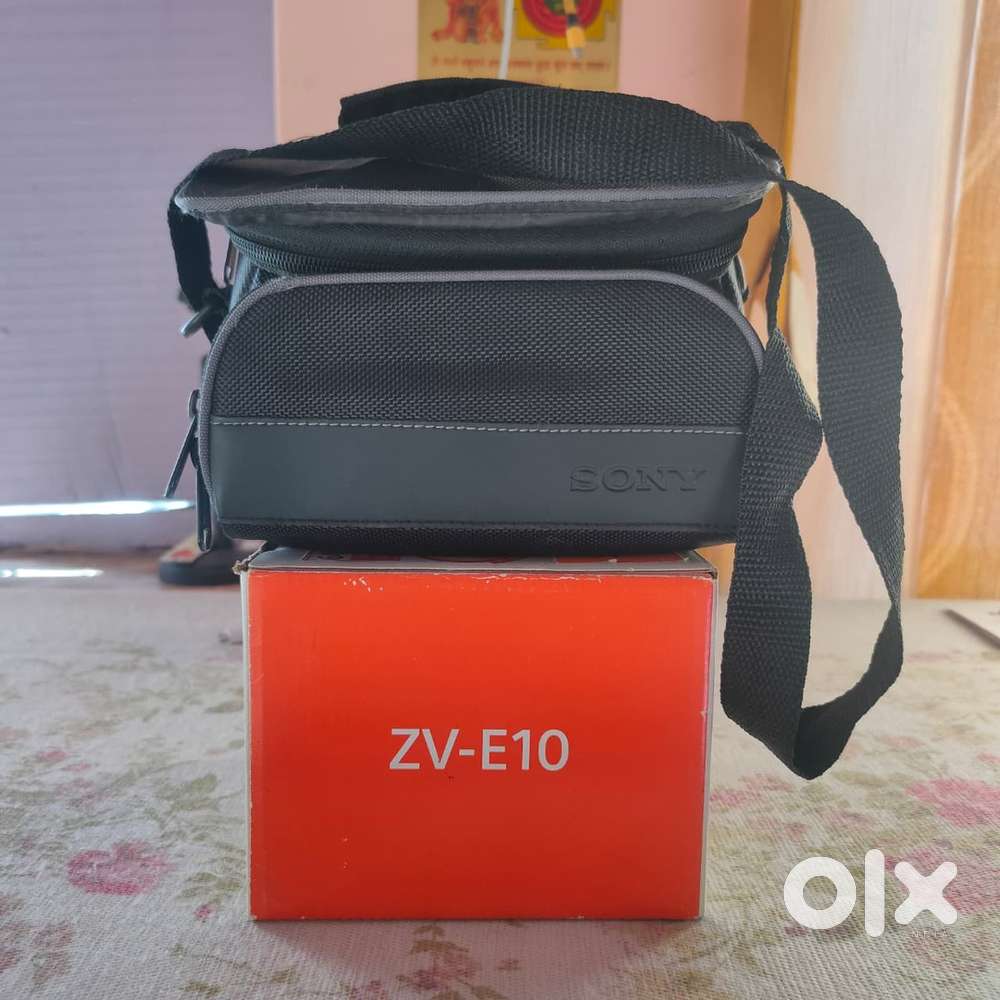 Sony ZV-E10 Mirrorless Camera