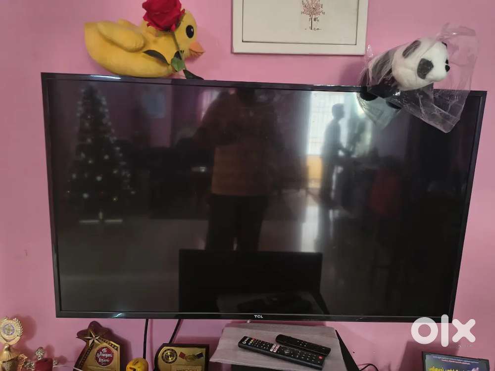 TCL 49 inch led android tv (android 5)