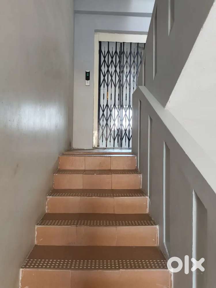 3BHK flat , excellent location, subba Lakshmi nagar, dondaparty sale