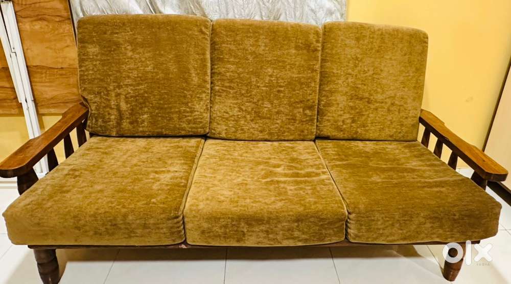  Teak Wood Sofa Set (3+2 Seater) with Centre Table & Cushions