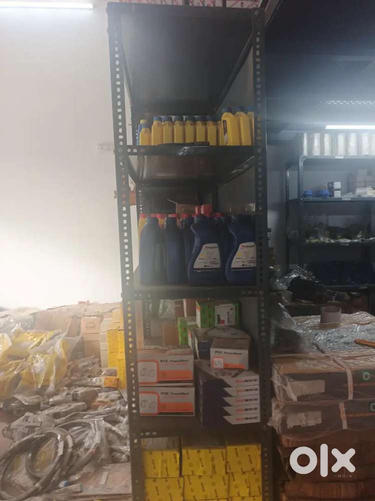 Urgent required girl staff