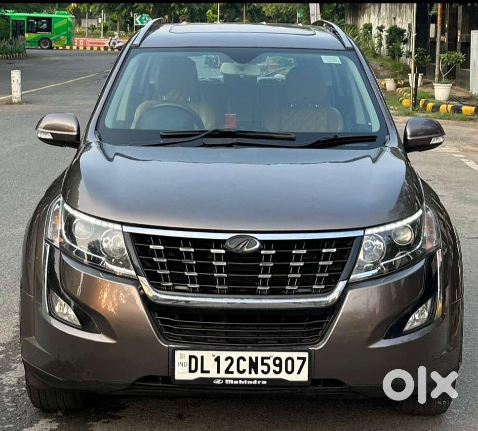 Mahindra XUV500 W11 Option, 2018, Diesel
