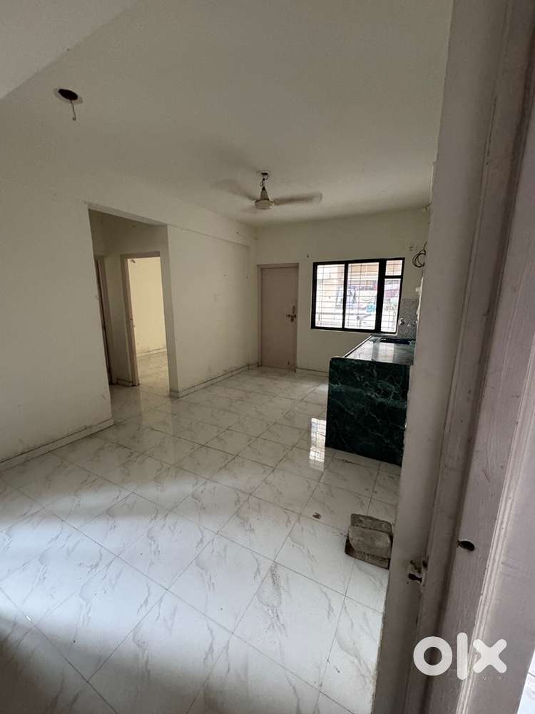 1 BHK  ground Floor well maintain Flat with 24/7 water and Electric