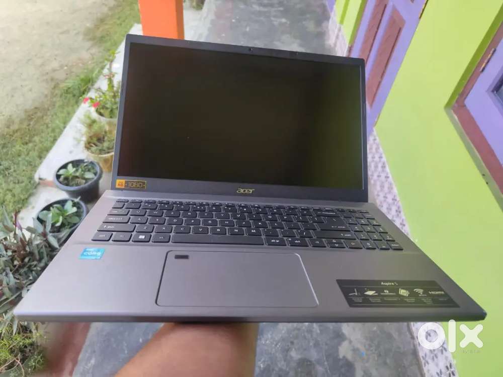 Only 10 month old 12 generation accer laptop for sale