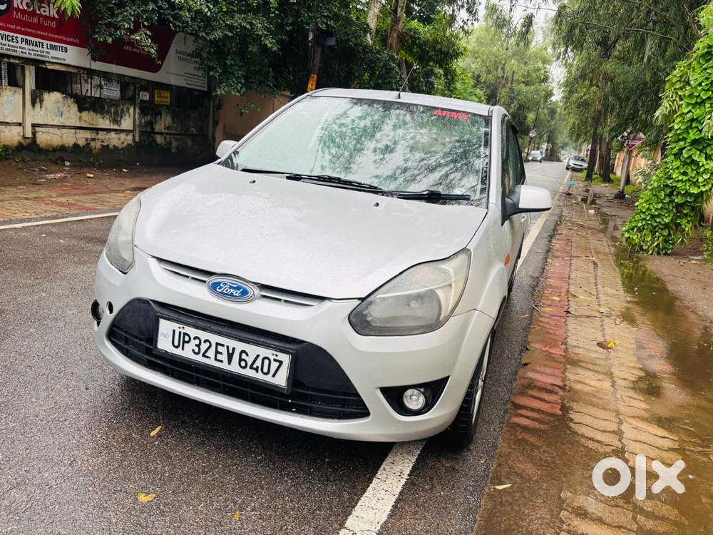 Ford Figo 1.5D Titanium MT, 2013, Diesel