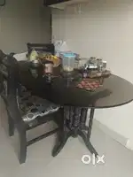 4 seater Dining Table