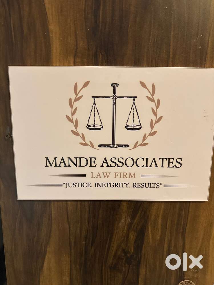 Juinor Lawyer