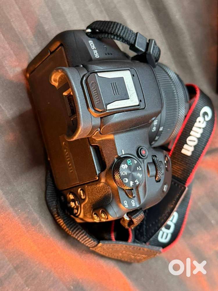 Canon EOS R50 (along with Lens) - FOR SALE! ( IN PERFECT CONDITION)
