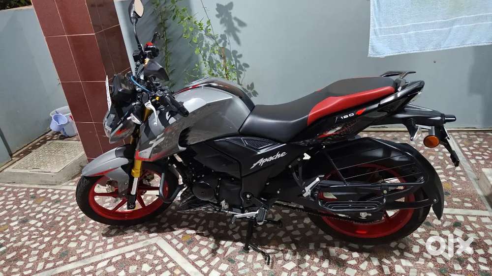 Apache RTR 160 4V USD